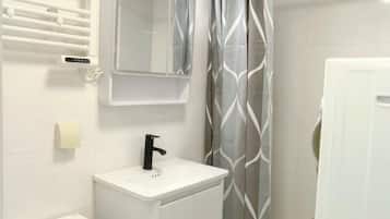 Deluxe-Suite, Stadtblick | Badezimmer