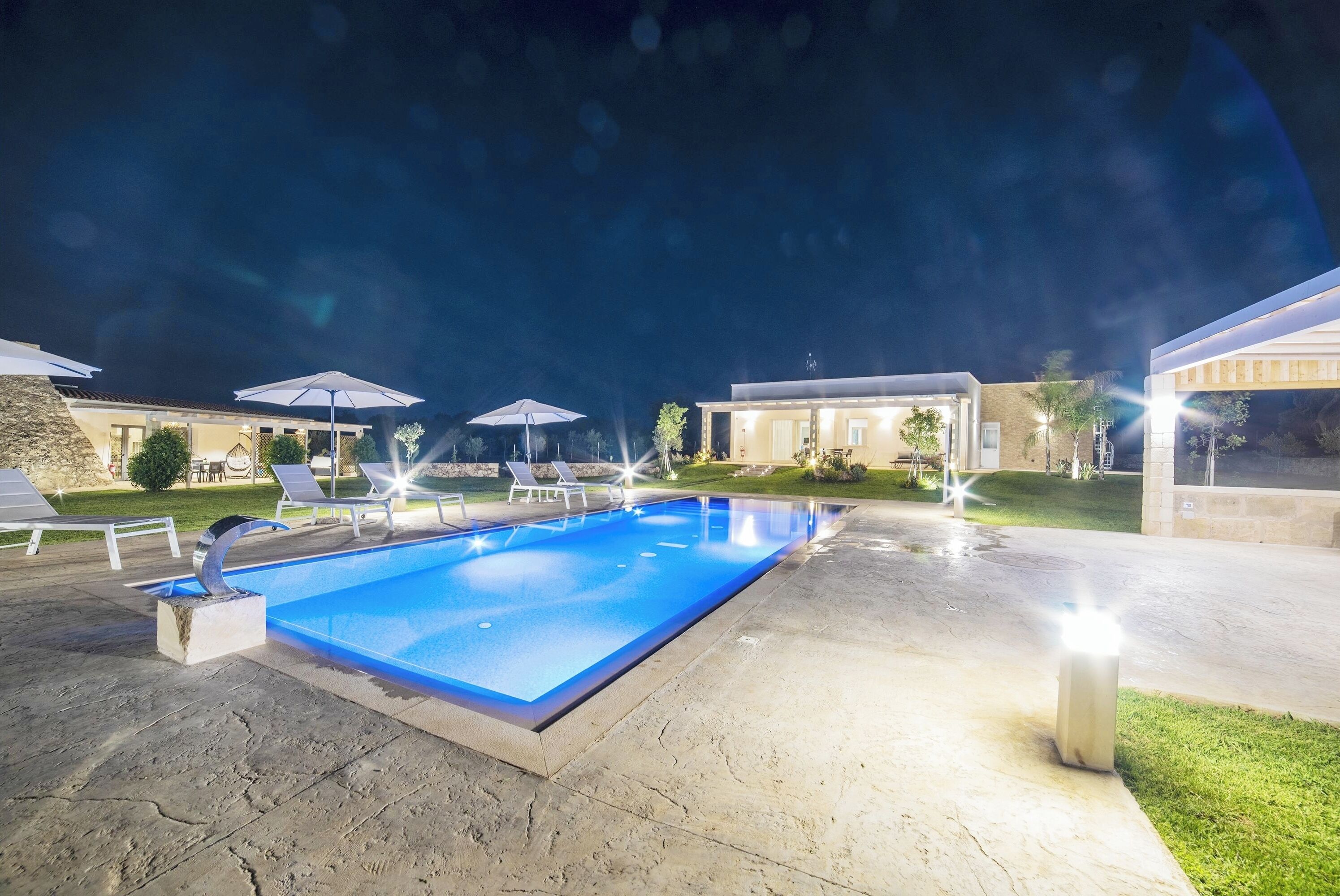 Perhehuvila, useita makuuhuoneita (Tenuta Mary Relax & Pool) | Uima-allas | Lämmitetty uima-allas