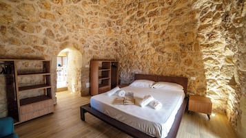 4 quartos, Wi-Fi (sobretaxa), roupa de cama