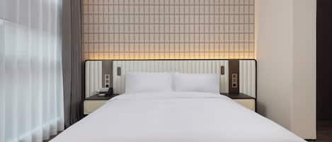 Chambre simple Confort | Espace de travail pour ordinateurs portables, rideaux dâobscurcissement