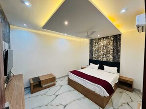 مكتب وواي فاي مجانًا