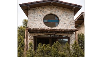 Villa familiar, vistas al mar | Exterior