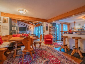 تناول الطعام