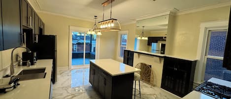 Microwave, oven, stovetop, dishwasher