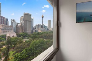 Interior - Luxe CBD Apt | Hyde Park Views + Pool & Gym & Spa (Darlinghurst)