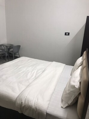 Deluxe Double Room | Free WiFi