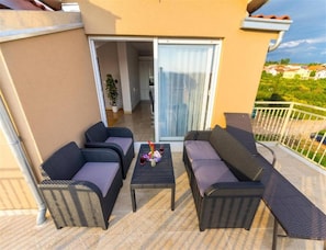 Apartment | Balkon