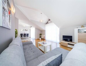 Living room - MY Dalmatia - Penthouse Apartment Zadar (Zadar)