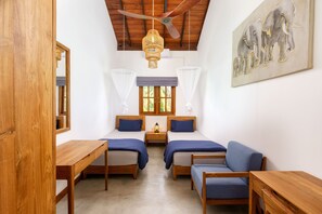 In-room safe, blackout curtains, free WiFi