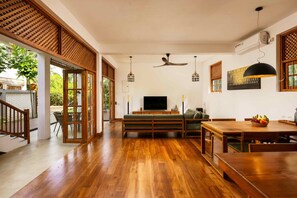 Elite Villa, 3 Bedrooms | Living room