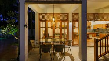 Elite Villa, 3 Bedrooms | Terrace/patio