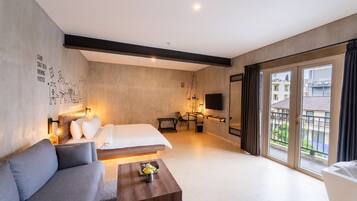 Stark Grand Deluxe Room | Escritorio, espacio para trabajar con un portátil, wifi gratis