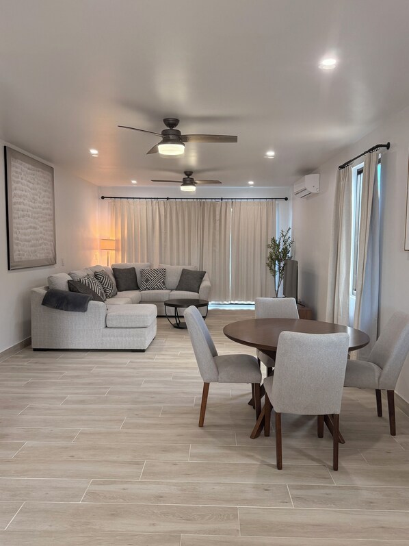 Interior - Turtle Cove Escape - New 2 Bedroom Villa with all the bells & whistles. (Providenciales)
