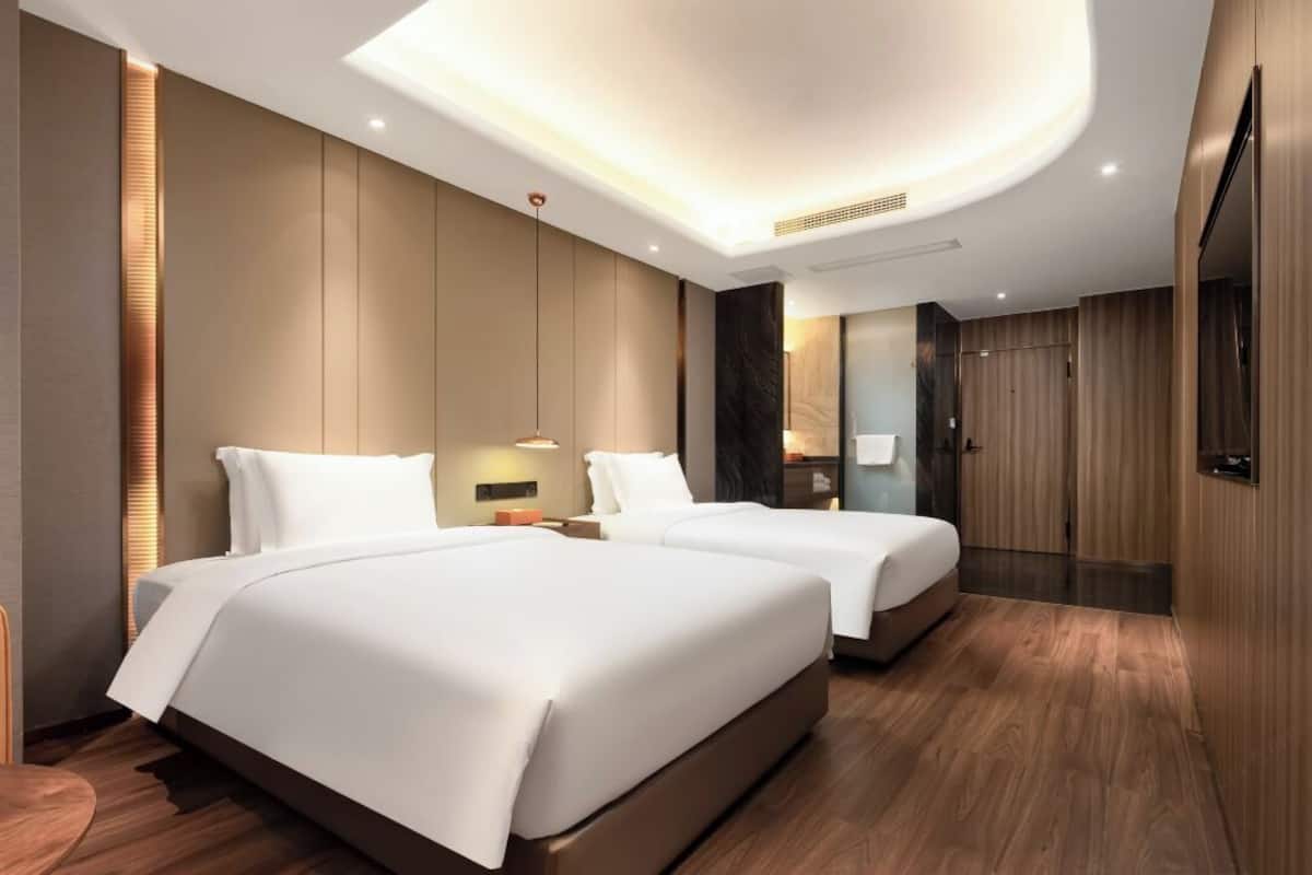 Superior Twin Room | Blackout drapes, iron/ironing board, free WiFi