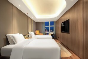 Superior Twin Room, River View | Blackout drapes, iron/ironing board, free WiFi - Wanda Encore Chongqing (Chongqing)