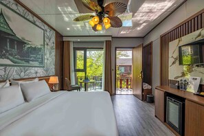 客房內保險箱、遮光布/窗簾、免費無線上網