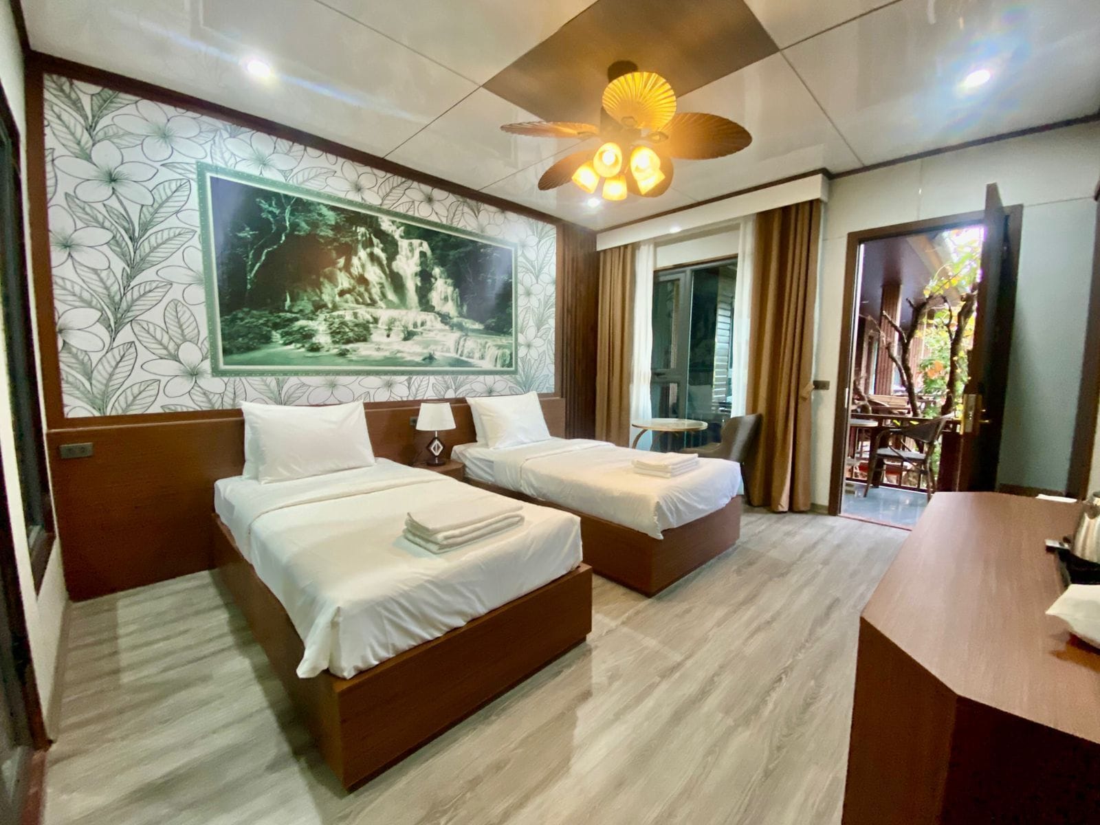 Superior Double or Twin Room, Balcony, Garden View | In-room safe, blackout drapes, free WiFi