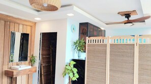 Phòng đôi Deluxe, quang cảnh biển | Khu phòng khách