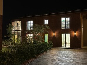 Breakfast, lunch, dinner served; garden views  - Il roseto dei sensi (Tarantasca)