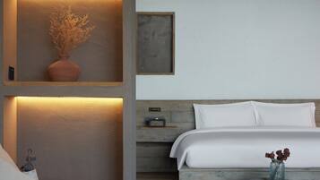 Superior Double Room, Balcony, Sea View | Room amenity