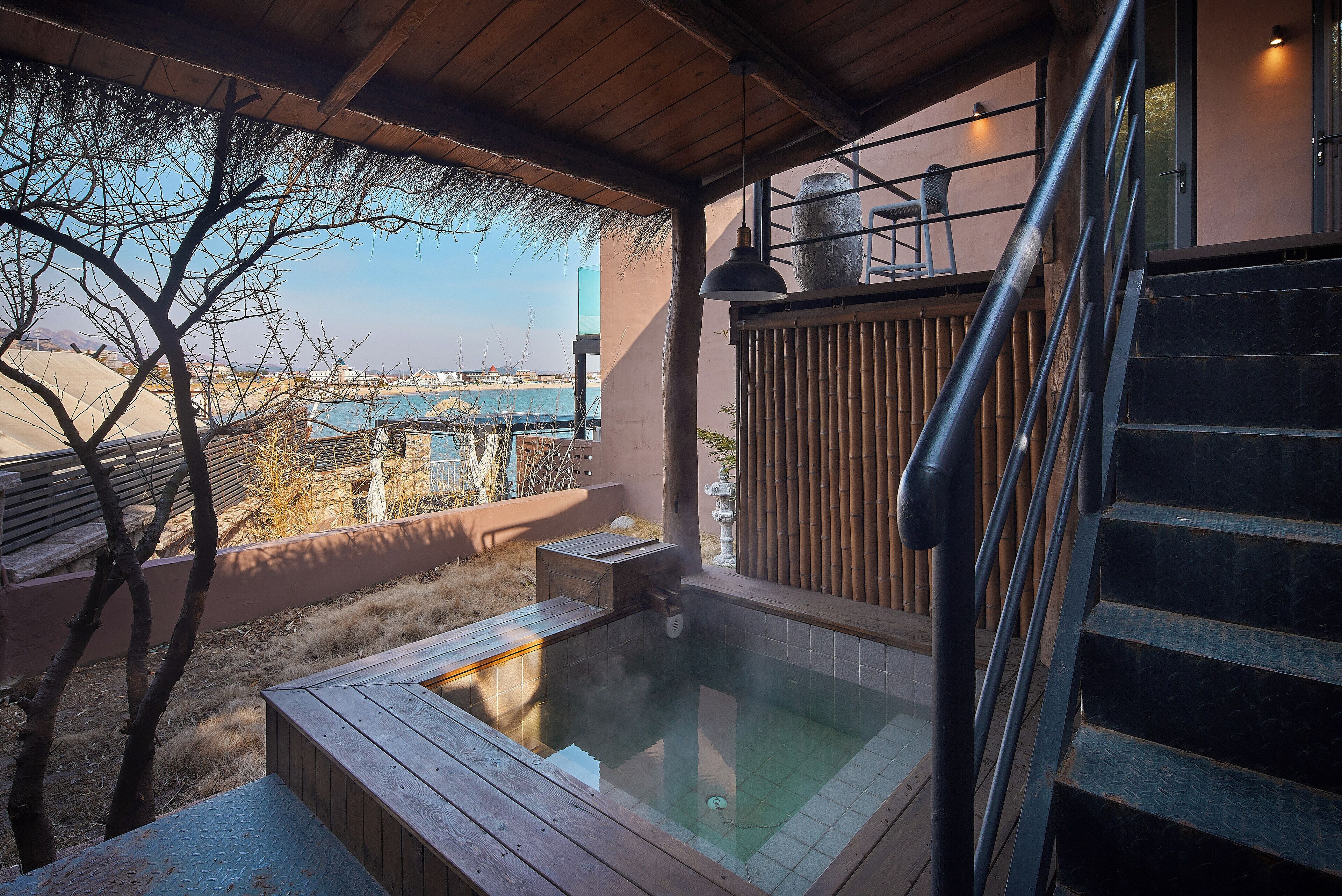 시그니처 스위트, 발코니, 바다 전망 | 전신 욕조