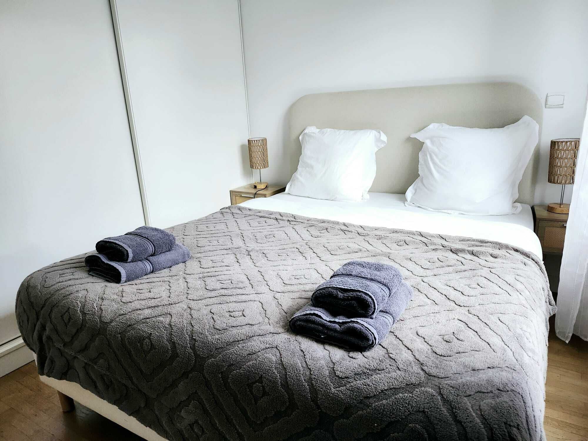 WiFi、ベッドシーツ