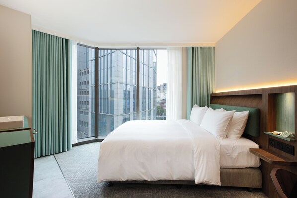 Superior Double Room, Non Smoking, City View | In-room safe, blackout drapes, free WiFi - Oani (Taipei)