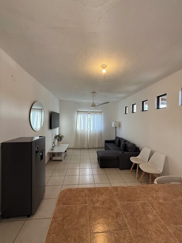 Cozy 1-bedroom apartment in delightful San José del Cabo with AC