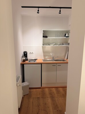 Private kitchen - Lovingly designed & renovated apartment! Good transport connections (Recklinghausen)