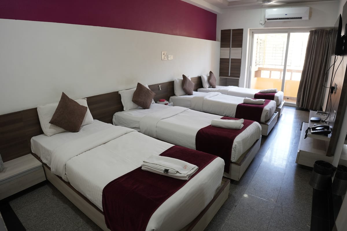Chambre Familiale | Wi-Fi gratuit