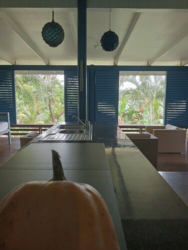 Breezy Island Home Spacious & Quiet