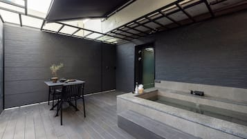 Signature2 | 고급 침구, 각각 다른 스타일의 인테리어, 방음 설비, 무료 WiFi