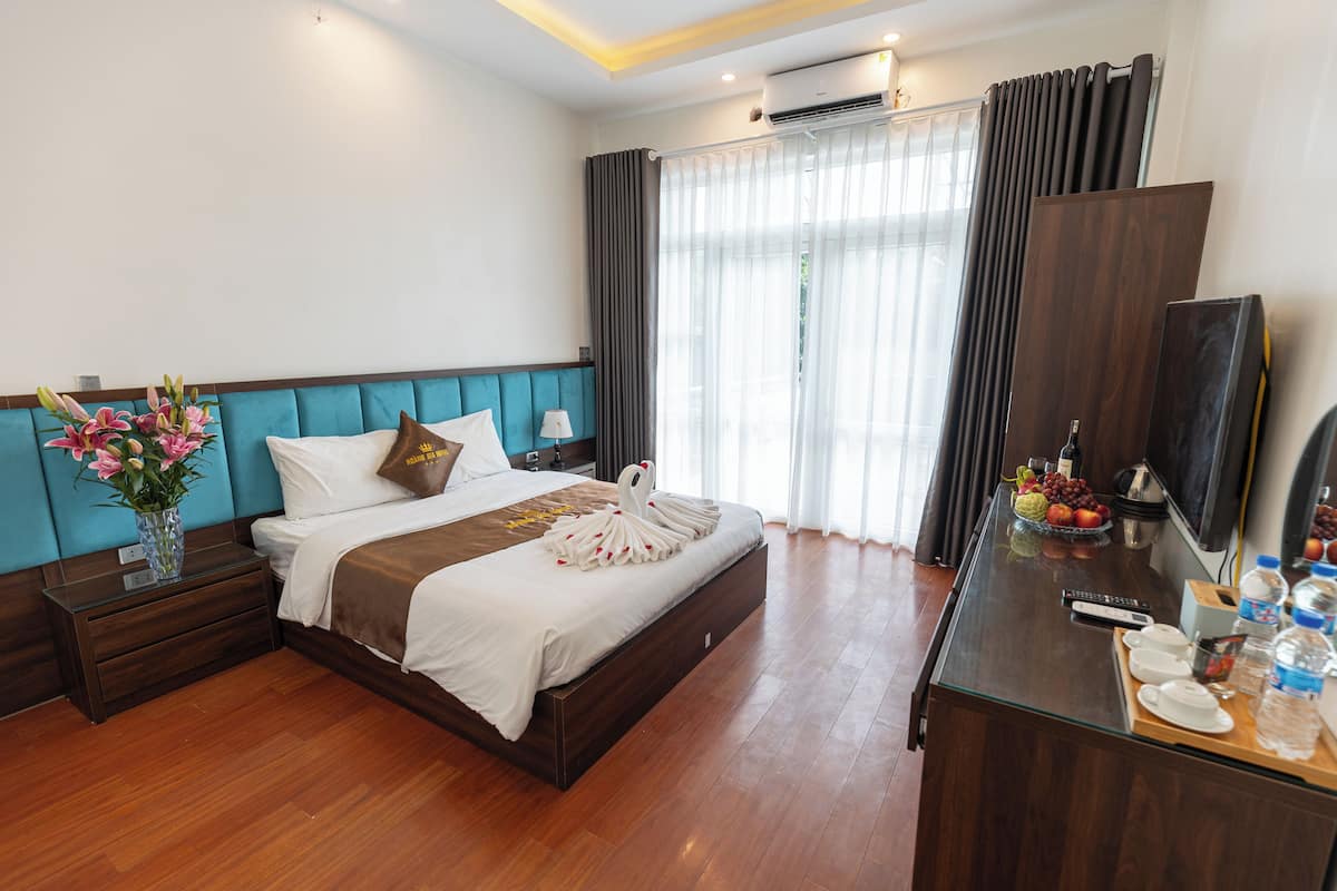 Deluxe Double Room, City View | Front of property