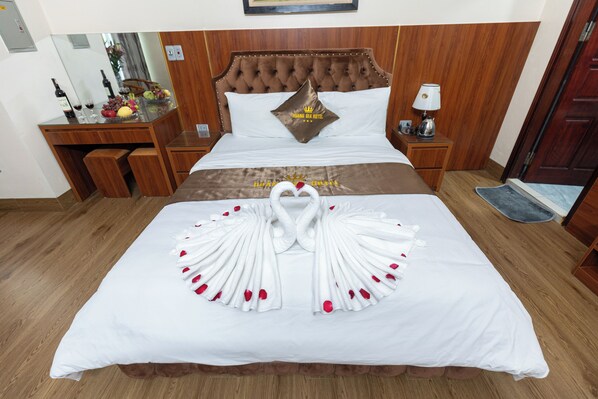 Superior Room | Desk, blackout drapes, soundproofing, iron/ironing board