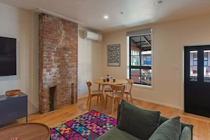 Living area - Bridge St Apartment 2 - Nelson City Centre Convenience! (Nelson)