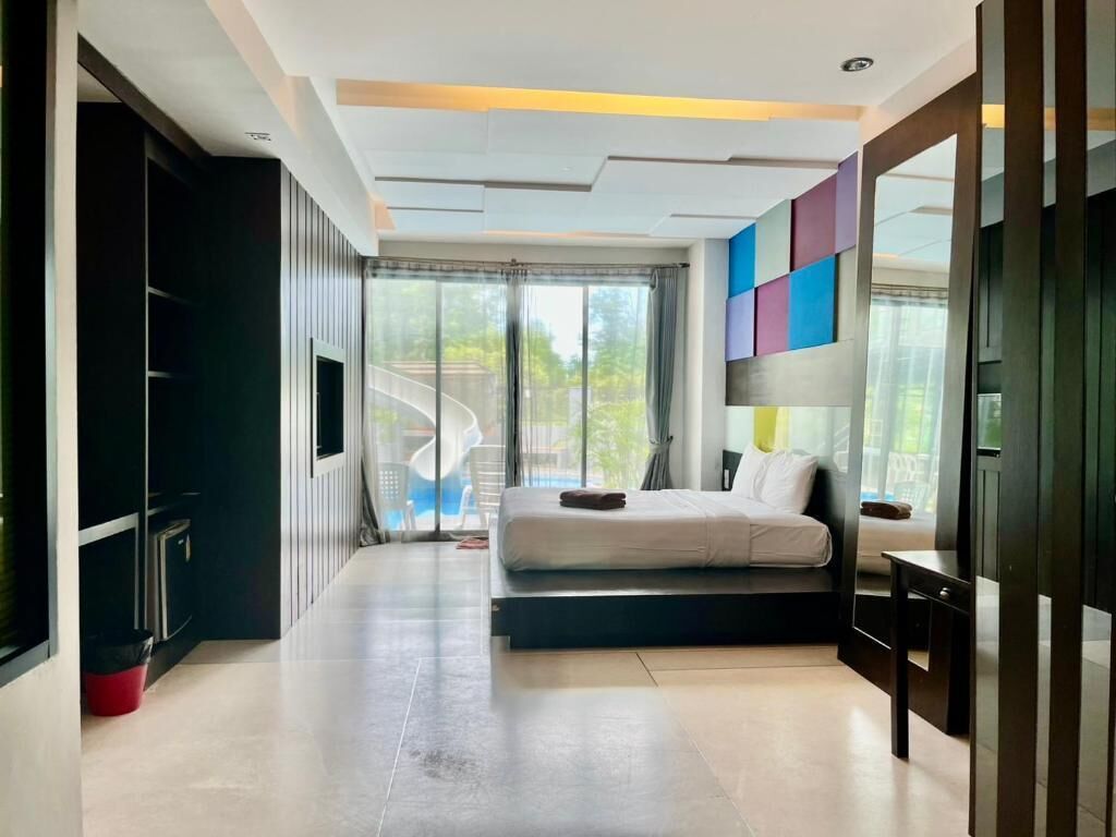 Deluxe Double Room, Pool View | Free WiFi