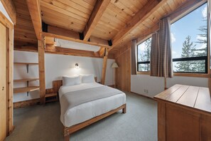 3 habitaciones, cuna de viaje, wifi gratis y ropa de cama