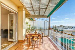 Family Apartment, Multiple Bedrooms (Penthouse Vista Mare E Monti Centro) | Outdoor dining - Penthouse Vista Mare E Monti Centro Sr (Sanremo)