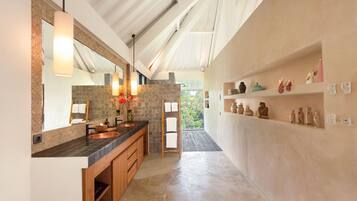 Villa, Pool View | Private kitchen