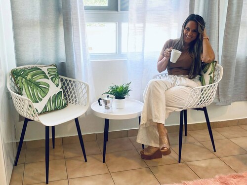 Tropical Studio Boutique - Cerca de Gozalandia