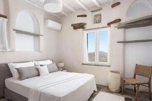 Iron/ironing board, travel cot, free WiFi, bed sheets - Blue 1, Morfes Luxury Apartments (Tinos)