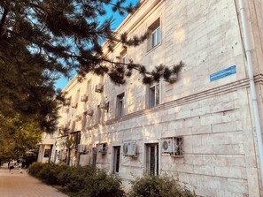 Exterior - Naya Hotel (Almaty)