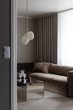 Desk, laptop workspace, iron/ironing board, free WiFi - Stylish 1BR Apt. in Historic Area (Tampere)
