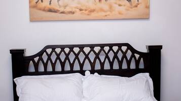 Family Bungalow, Garden View | Individually decorated, individually furnished, free WiFi, bed sheets