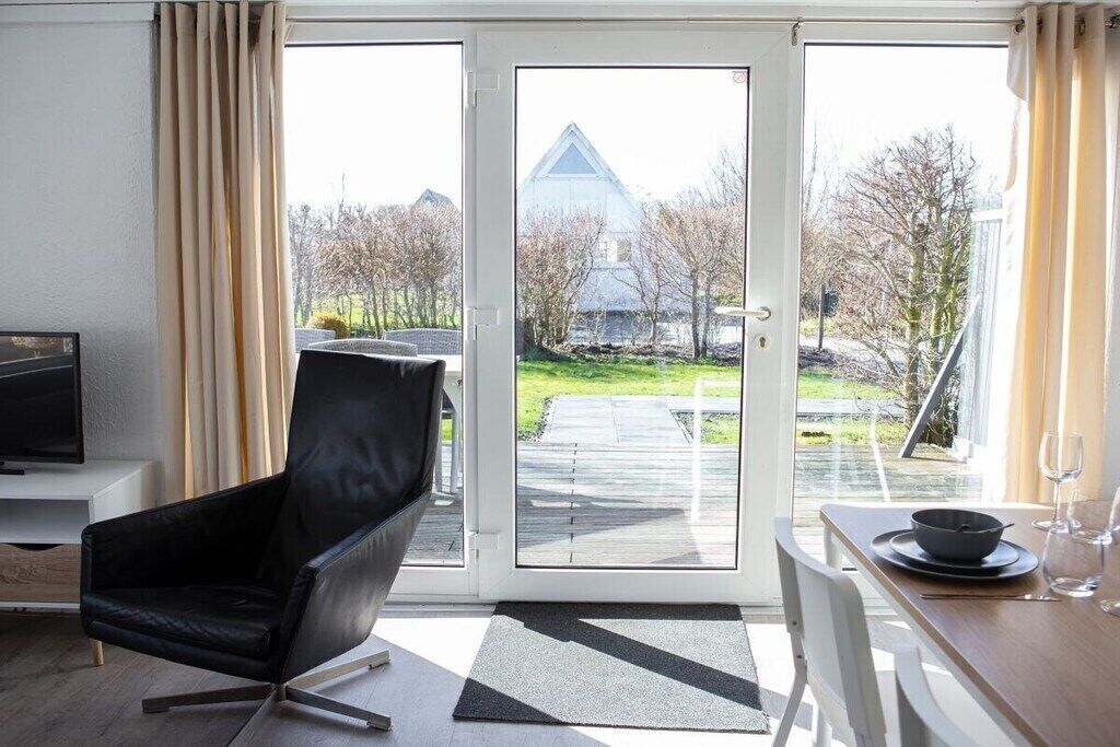 智能电视、壁炉