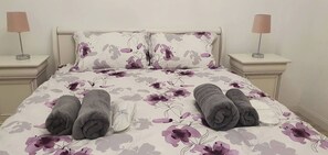 1 Schlafzimmer, Bügeleisen/Bügelbrett, Internetzugang, Bettwäsche