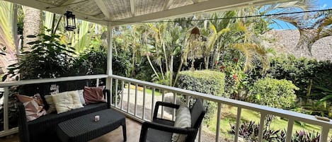 Villa, 2 Bedrooms, Smoking, Private Pool | Balcony