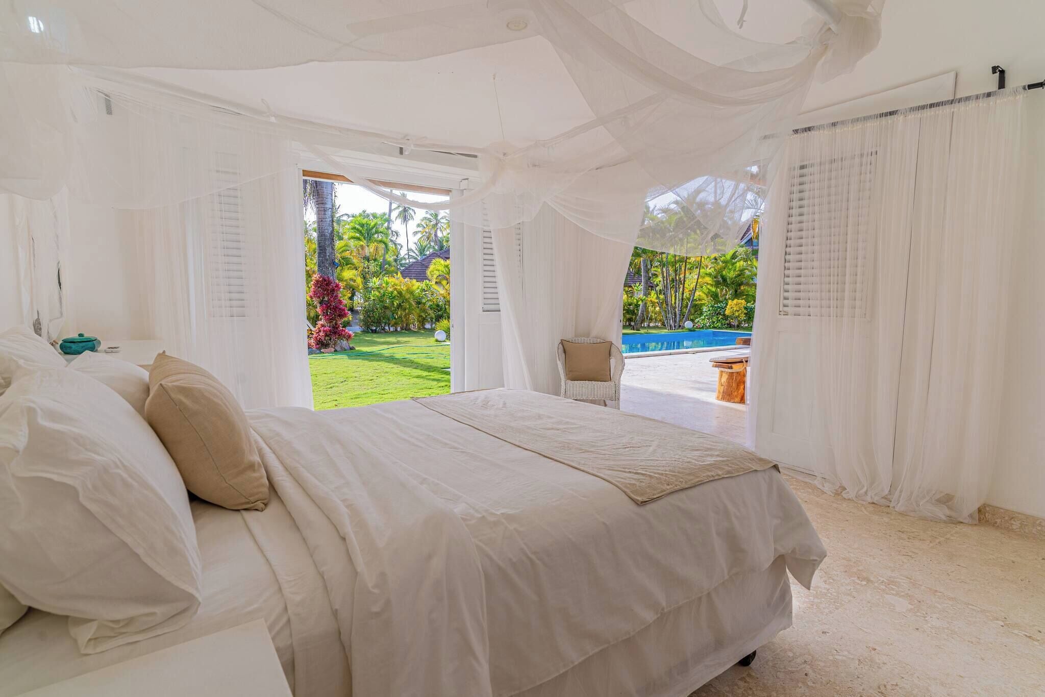 Vila, 6 quartos, para fumantes, piscina particular | 6 quartos