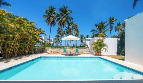 Luxury Villa in Beersheba, Beautiful Beach