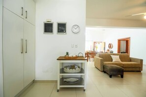 Living area - Luxury Villa in Beersheba, Beautiful Beach (Las Terrenas)